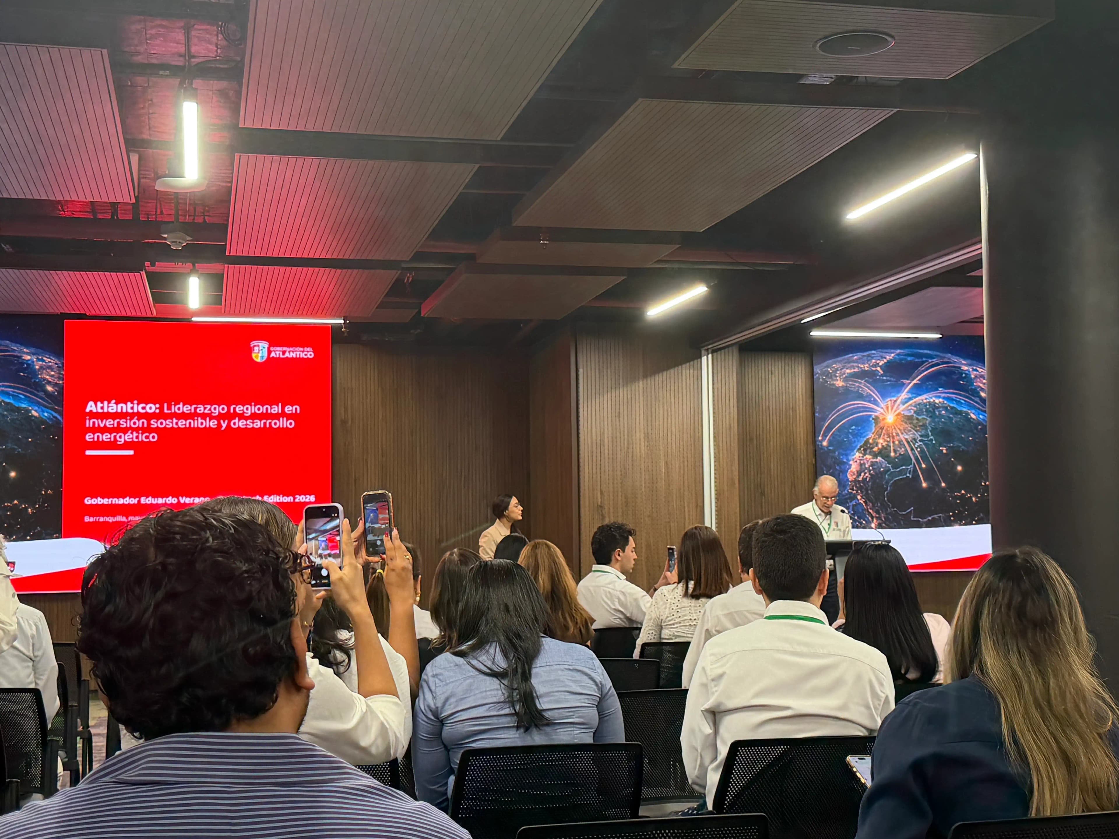 Presentación institucional en Medellín
